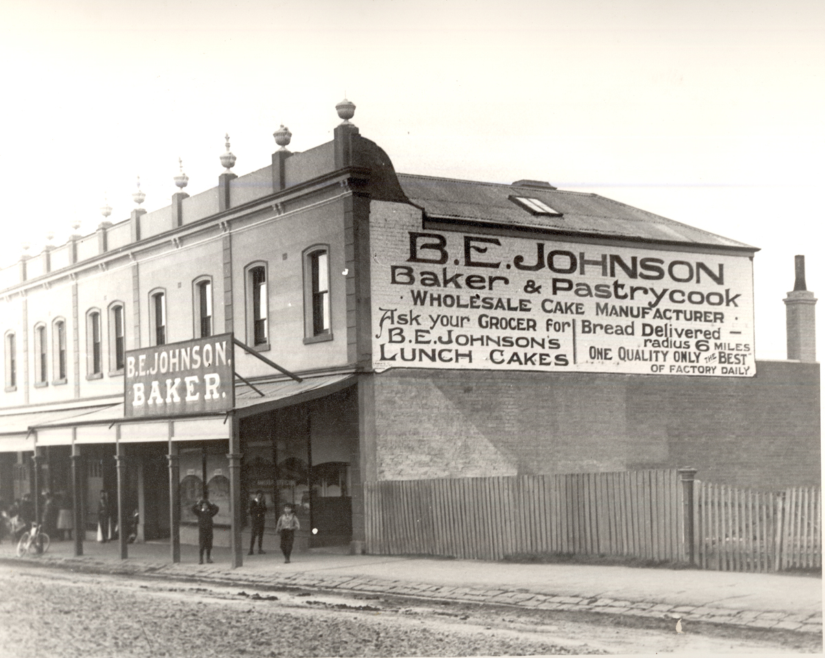 Image of Johnson's Bakery - 93 Plenty Road Preston c1916