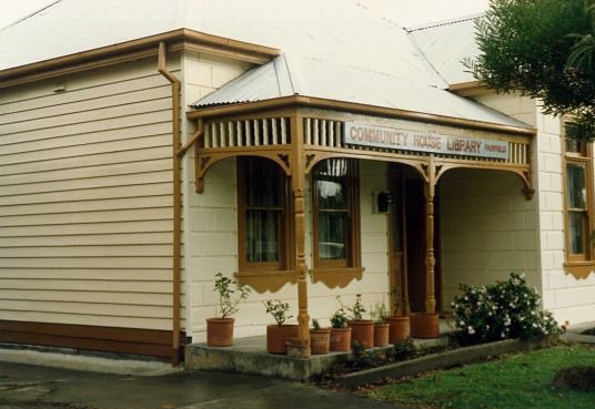 Image of Fairfield House Library