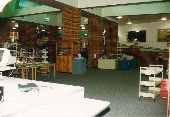 Image of Northcote Library in 1995