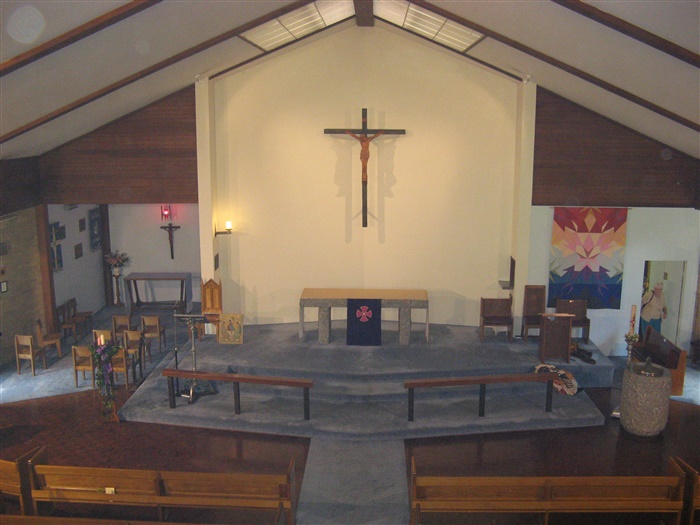 Image of St James Church Thornbury interior 2018