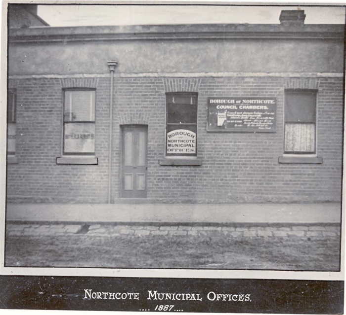 Image of a part of the Peacock Inn Hotel used as Council Offices before the construction of the Town Hall