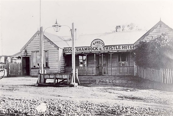 Image of Rose, Shamrock and Thistle Hotel c.1910 [LHRN1347]