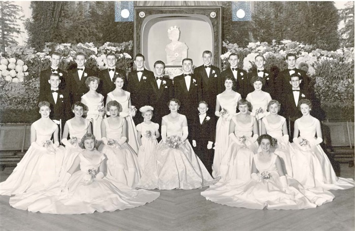 Image of Debutantes and their partners at the 1957 Northcote Mayoral Ball