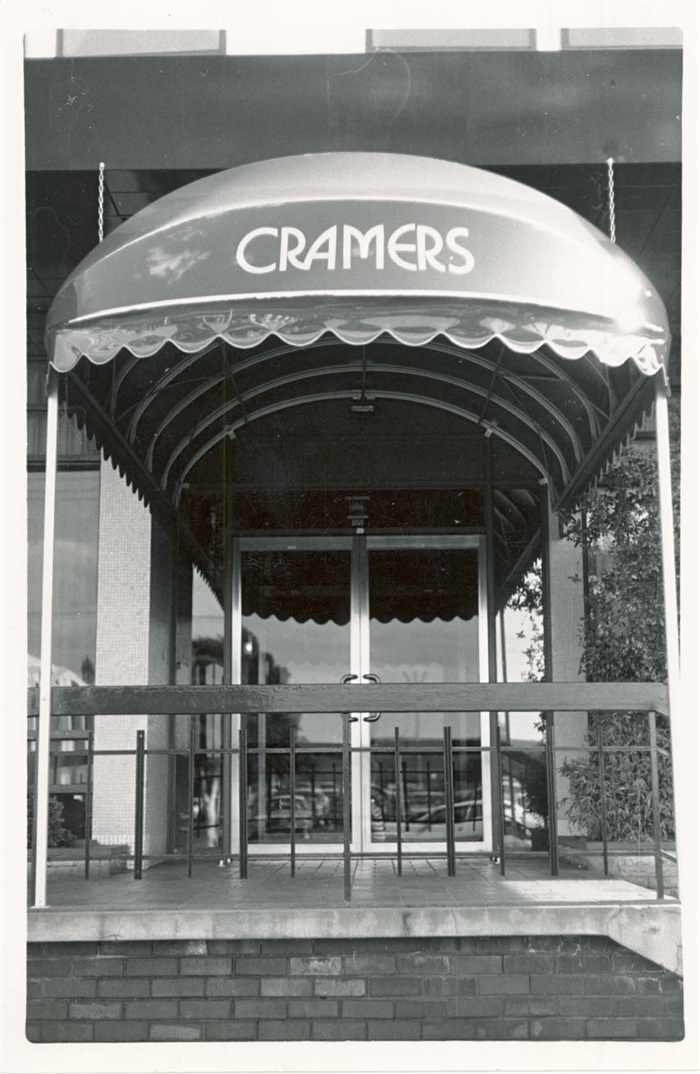 Image of Cramers Hotel, formerly Council Club Hotel c.1980s. [LHRN1564]