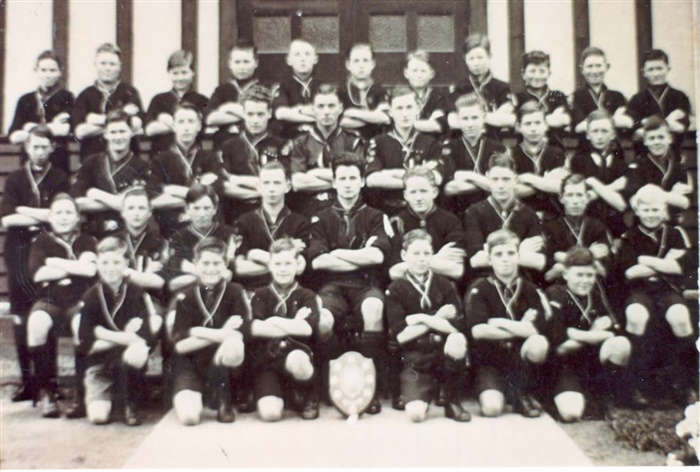 1st Alphington Scouts 1932. Taken outside Scout Hall, Adams St. Alphington. Includes the Townsend Shield. [LHRN1612]