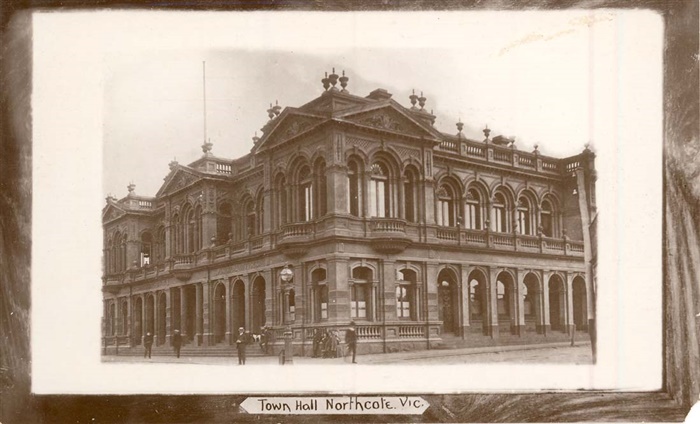 Image of Postcard of Northcote Town Hall circa 1900