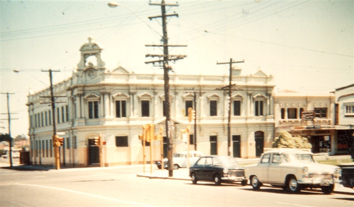 Image of Council Club Hotel shortly before closing (courtesy Lexie Luly)[LHRN2083]