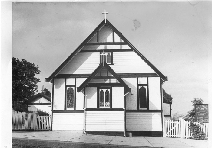 Image of St James Church Thornbury - Old church 1959