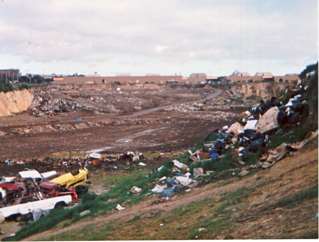 Image of Northcote tip in 1987