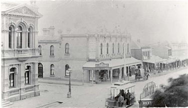 Image of Chester's decorating store next to Northcote Town Hall. [LHRN1144]