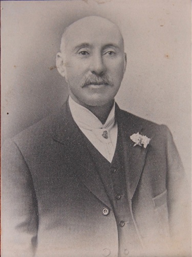 Image of Isaac Barrow, Councillor 1860-1916. [LHRN4410]