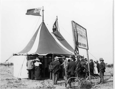 Image of Tramway Terminus sales 1913 [PHS] [LHRN90-267-2]