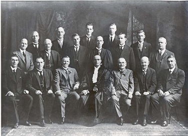 Image of Northcote Council 1927, Mayor Philip Mayer is in the centre of the front row with Town Clerk, John Thomson standing behind him