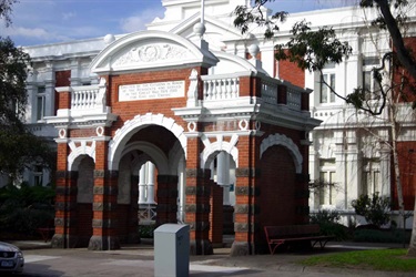 Image of Preston Cenotaph in 2005