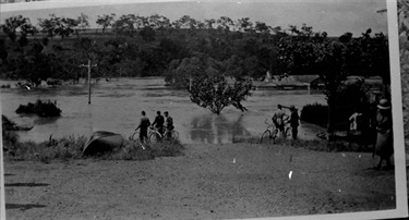 Image of Rudder Grange flooded 1934