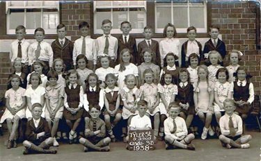 Preston State School, Tyler Street 1938 Grade 3B class. Valarie Latham is 2nd row from front 2nd from left [LHRN5437-27]