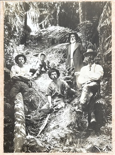 Peter Lamb and his sons. Circa 1910s