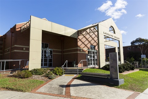 Exterior photograph of Northcote Library.